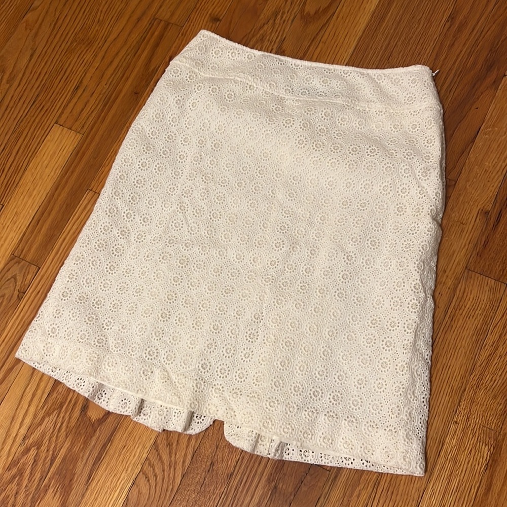RICKIE FREEMAN BY TERRI JON, White Lace Skirt - Picture 2 of 8